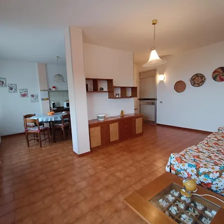 Apartment Con Terrazza Vista Mare